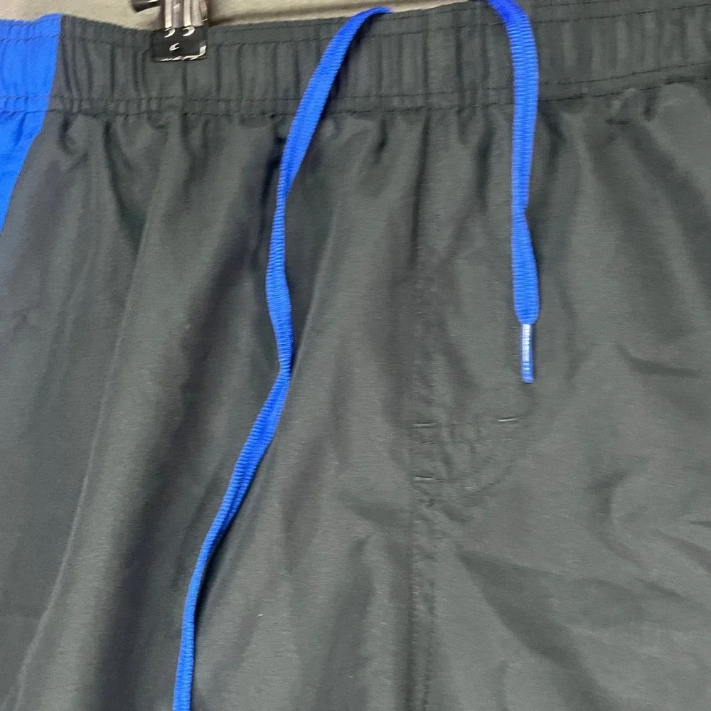 Nike‎ Swim Trunks Mens XL Black Blue Colorblock Mesh Lined Volley Shorts
